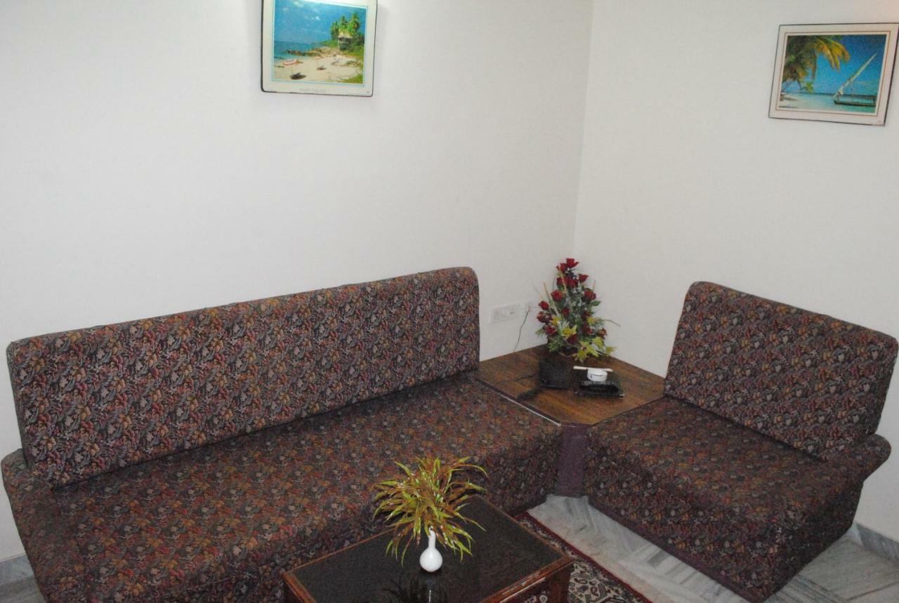 Geetco Hotel Jalor Екстериор снимка