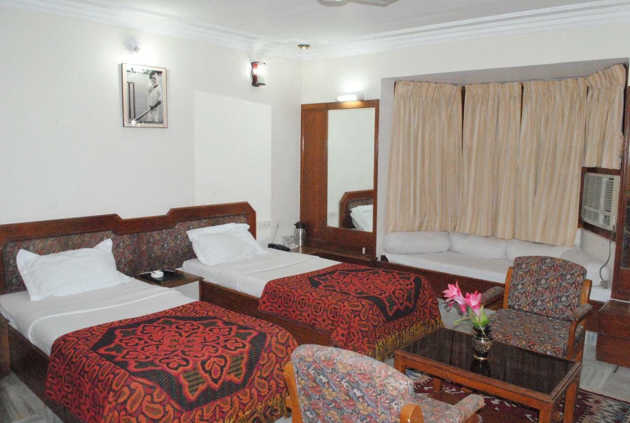 Geetco Hotel Jalor Екстериор снимка