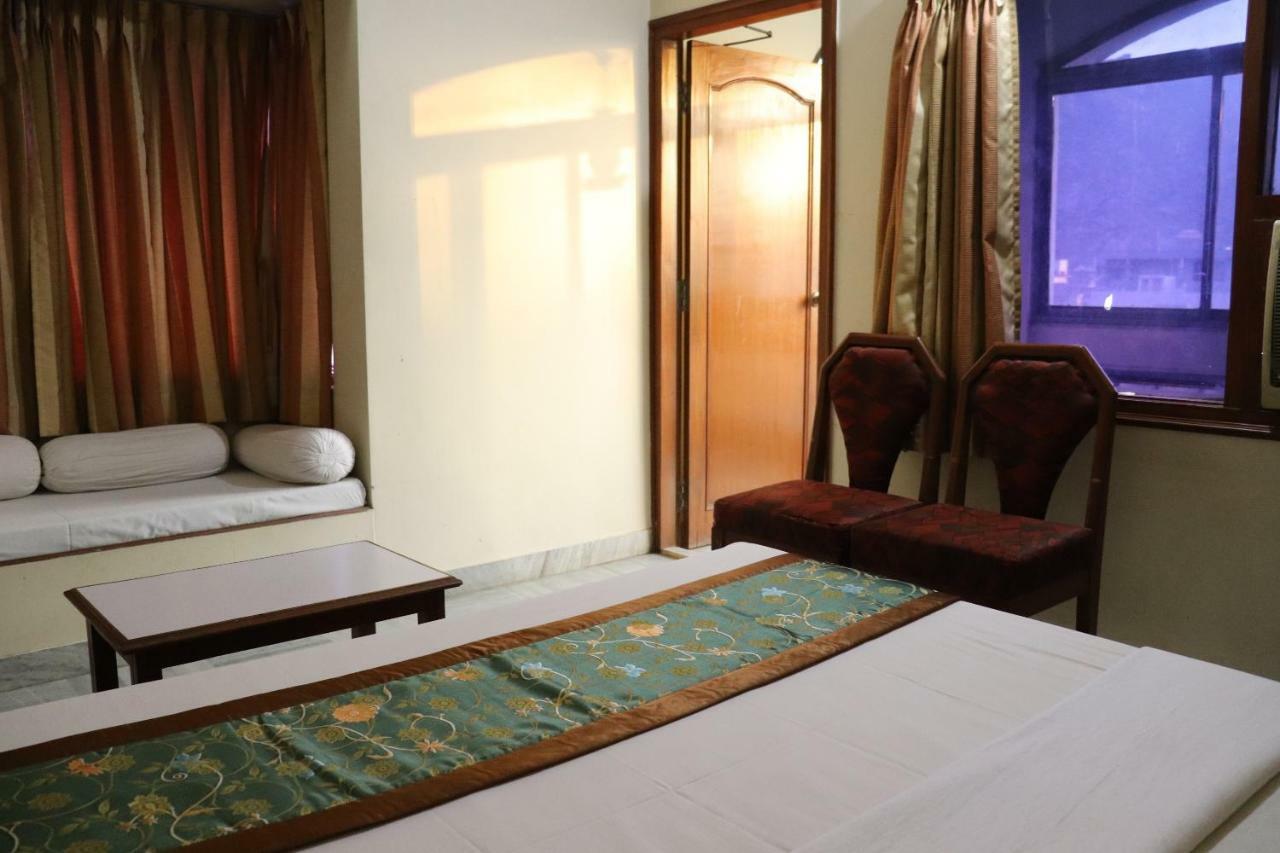 Geetco Hotel Jalor Екстериор снимка